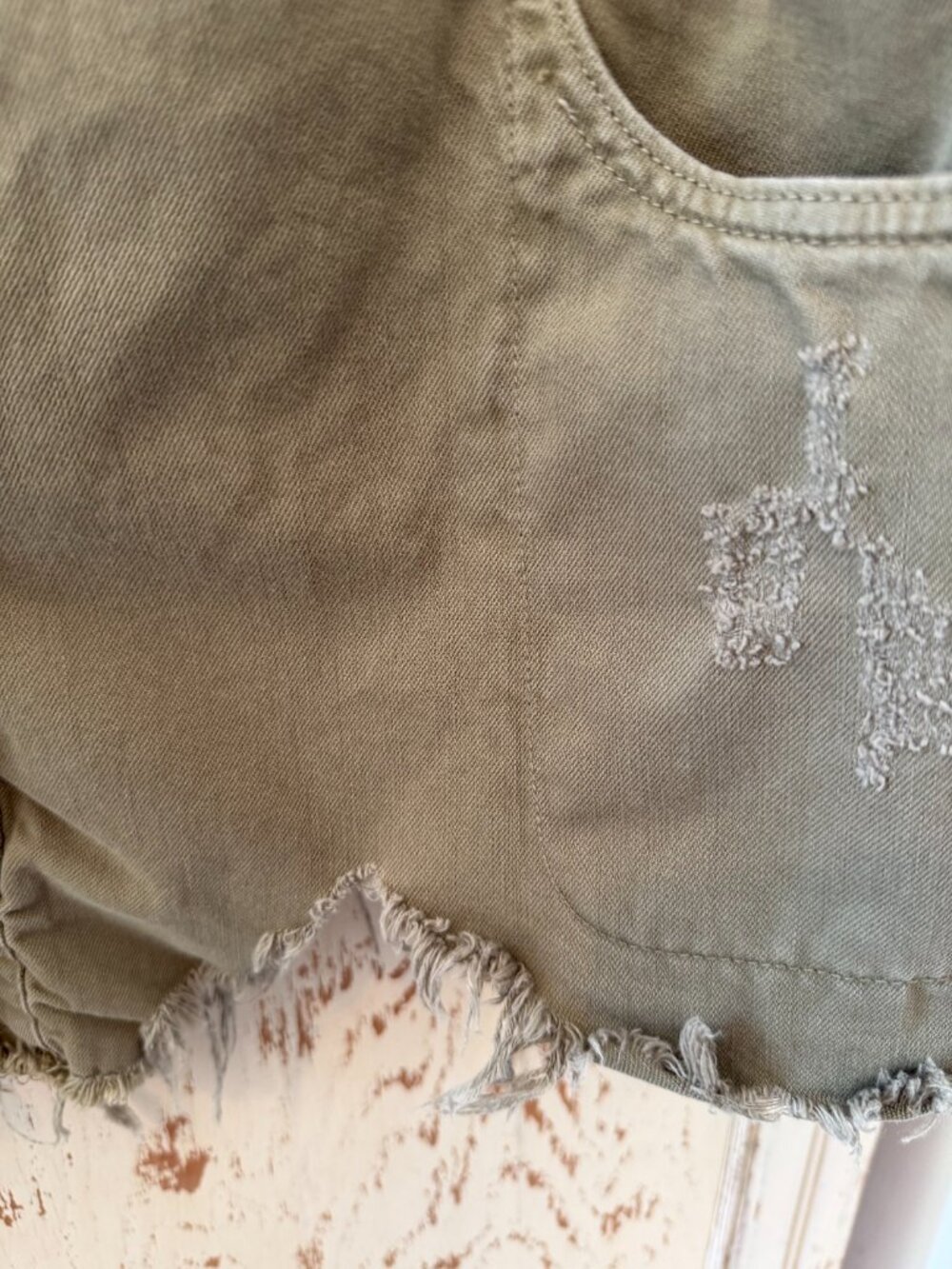 FREE PEOPLE MOONCHILD ARMY GREEN UTILITY SHACKET - Picture 8 of 10